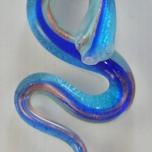 Grand serpent bleu clair feuille...